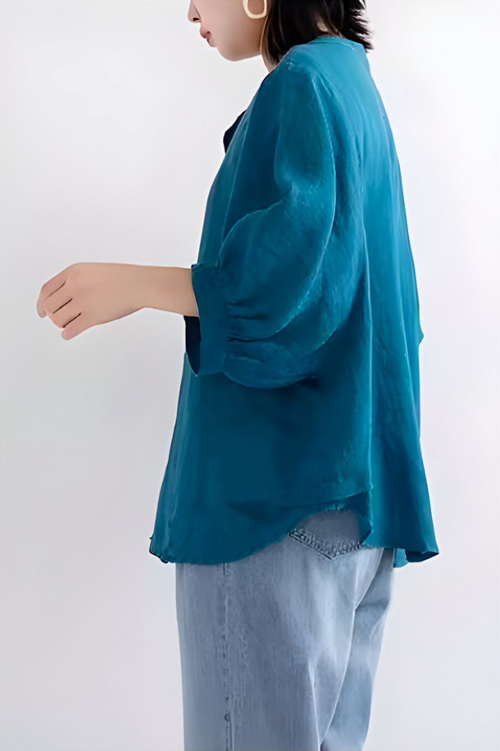 Relaxed Breathable Blouse